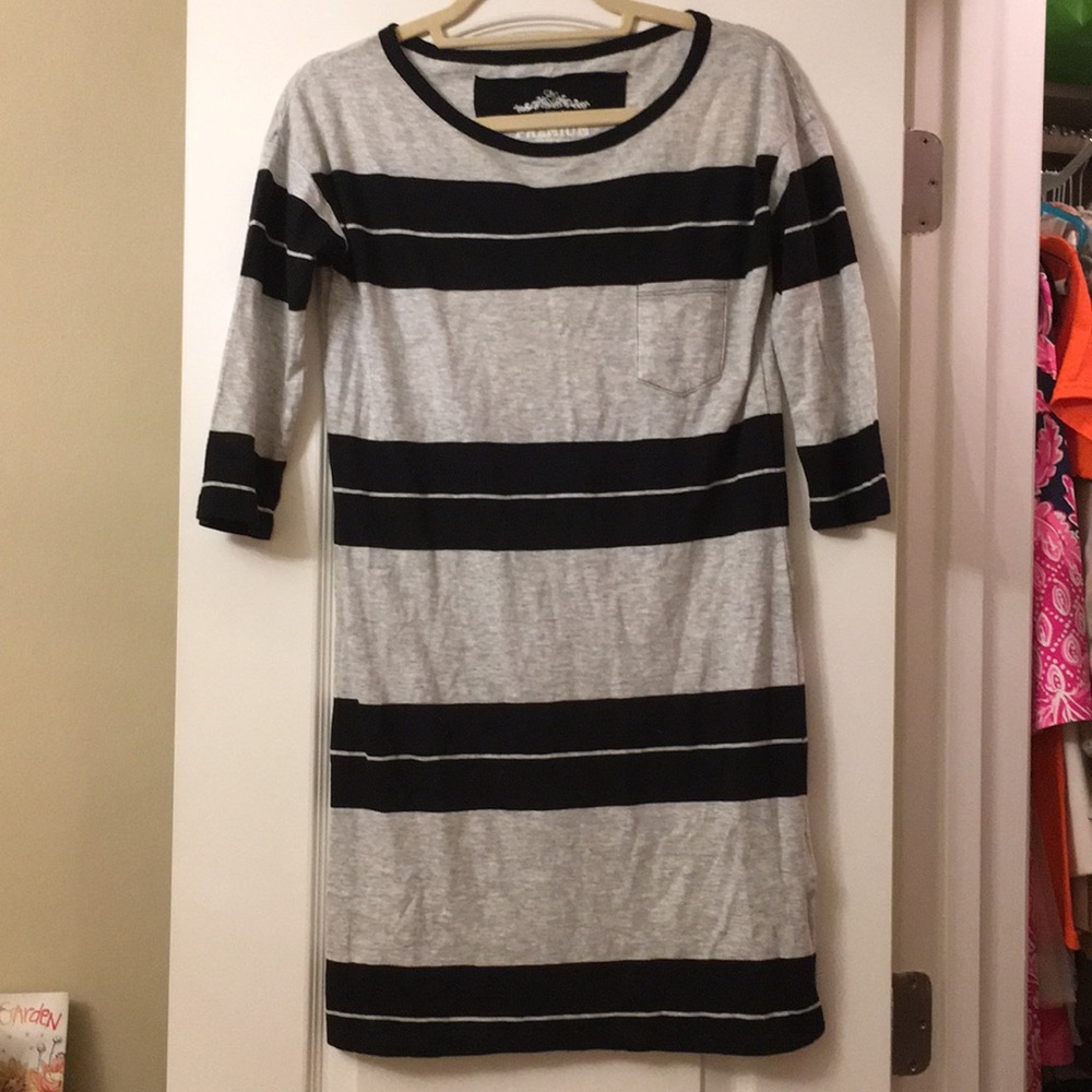 Grey and black stripe 3/4 sleeve dress